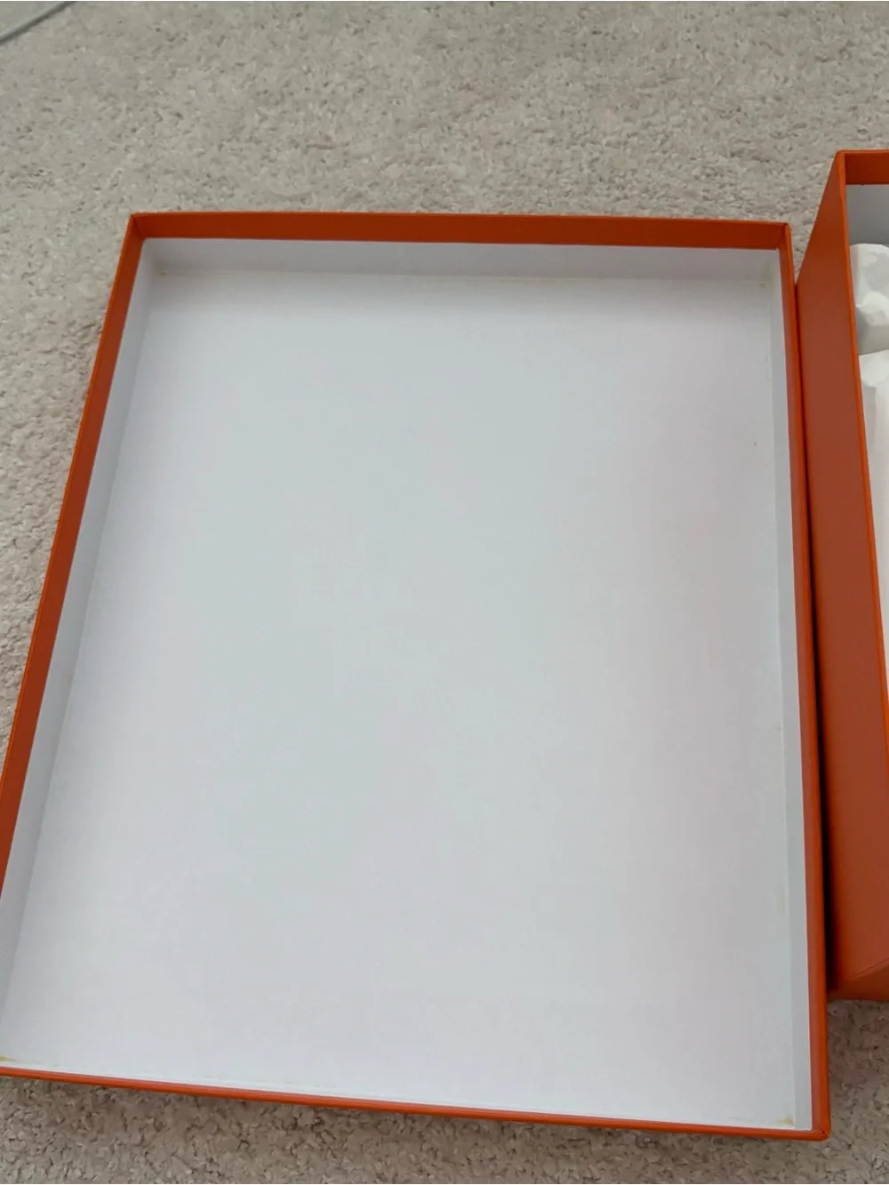 Hermès Iconic Orange Medium Gift Box